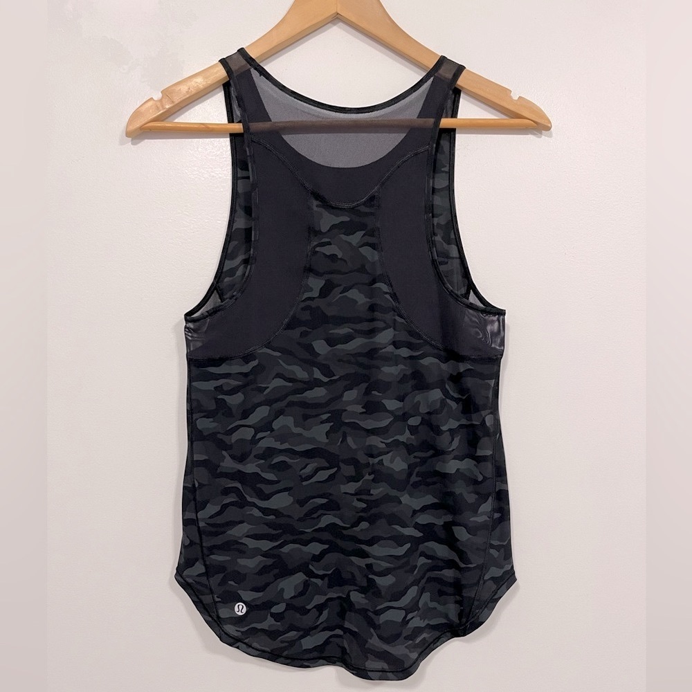 Lululemon Sculpt Tank II Sequoia Camo Print Deep Coal Black/Black 4 - Picture 11 of 13